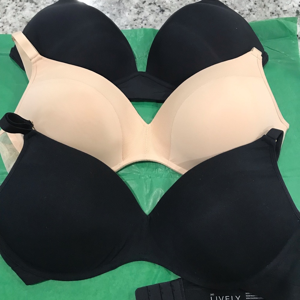Set of 3 Lively Bras 38D. No wire, push-up.